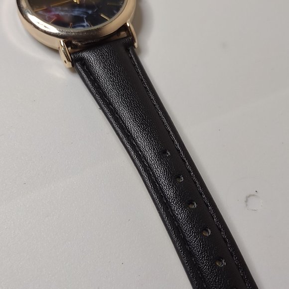 Gold Tone And Black Band Cute Watch - Picture 2 of 11